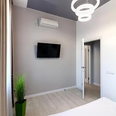 Leogrand Vip On Pidhirna 3 Daire Lviv